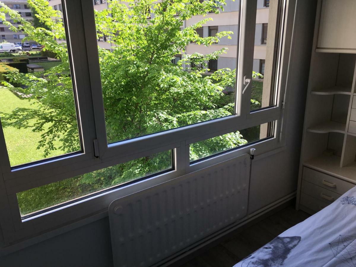 BedinReims burgundy bottle free parking&wifi free ideal 4 à 8 Adultes Esterno foto